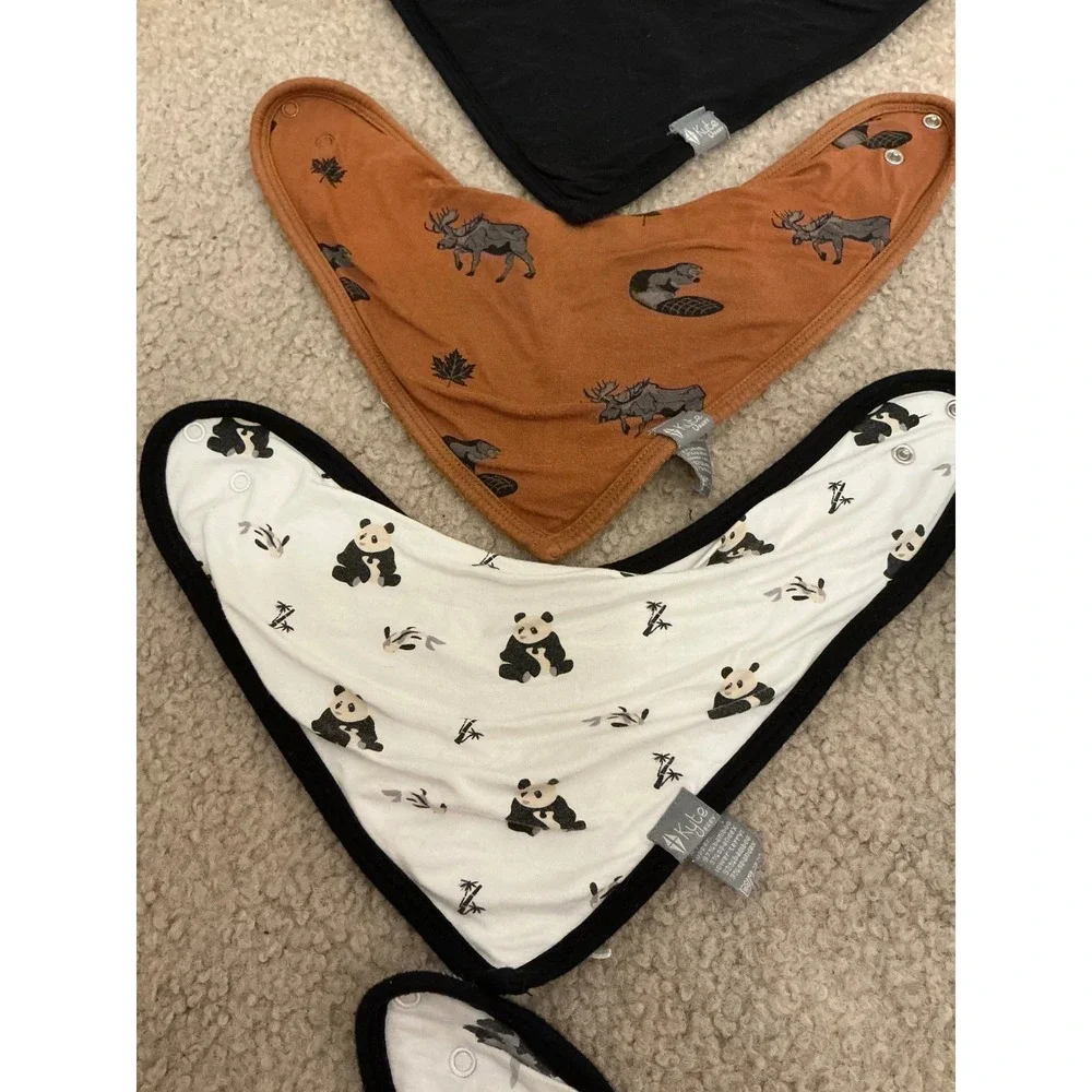 Kyle baby bandana bib lot 7 retired prints black white zen tree Canadian camo